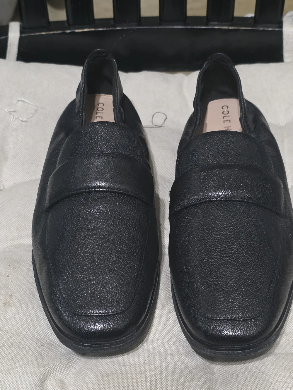 Cole Haan Womens  Black Leather Slip-On Loafers Used Size 9.5